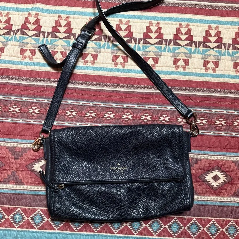 kate spade black pebbled leather crossbody purse